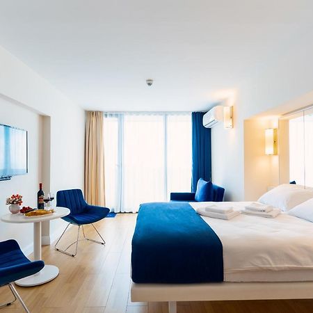 Апартаменты BATUMI ORBI Экстерьер фото