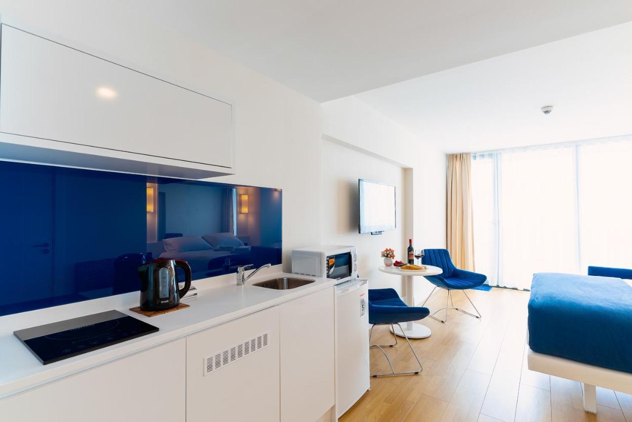 Апартаменты BATUMI ORBI Экстерьер фото